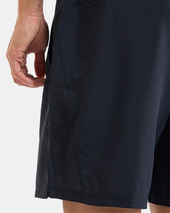 Men's UA Launch 7" Shorts in Black image number 10